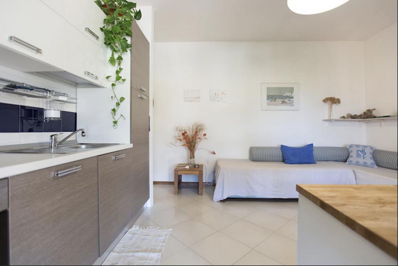 Graziosa Dependance Villa Stintino Rum bild